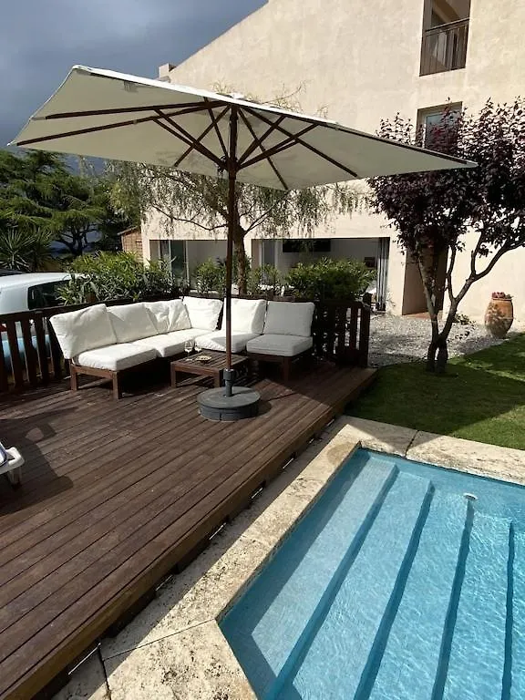 Romantic Modern Apartment Private Swimming Pool 5 Min Walk From Begur Centre