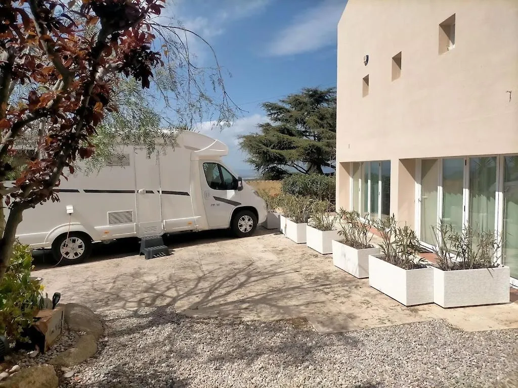 Romantic Modern Apartment Private Swimming Pool 5 Min Walk From Begur Centre