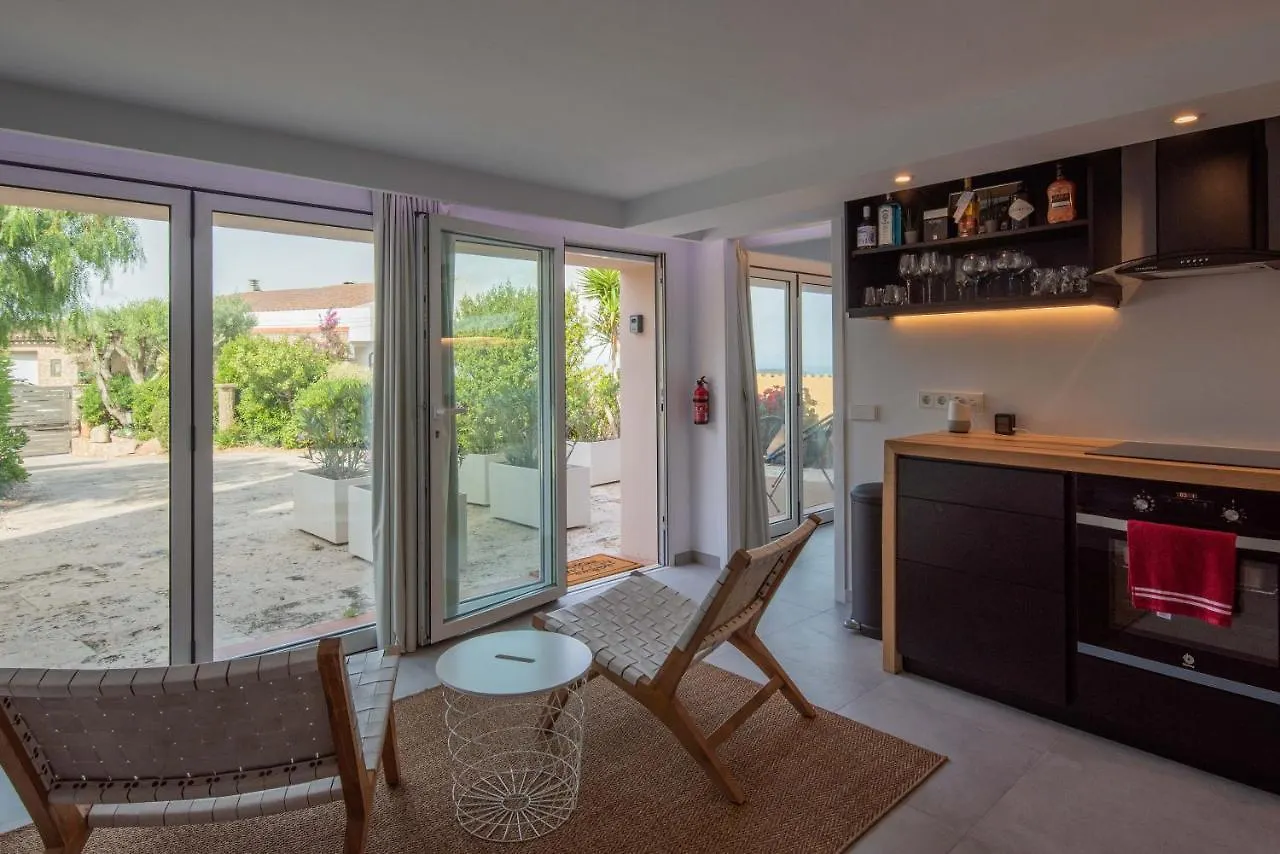 Romantic Modern Apartment Private Swimming Pool 5 Min Walk From Begur Centre